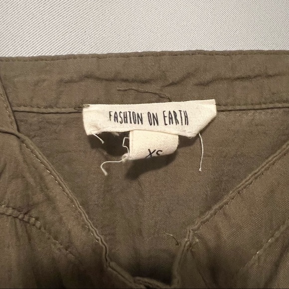 Never Worn Dry Goods Fashion on Earth Olive Short Romper Size Extra Small XS - Picture 7 of 7